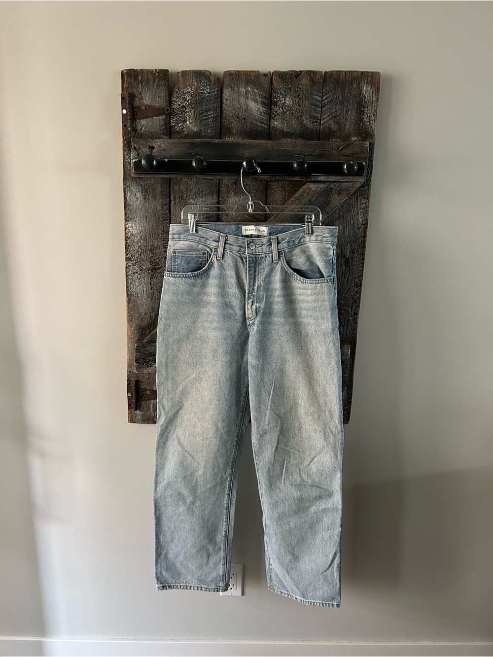 Women's Denim Forum Light Wash Jeans - The 90's Marlo Hi-Rise Baggy